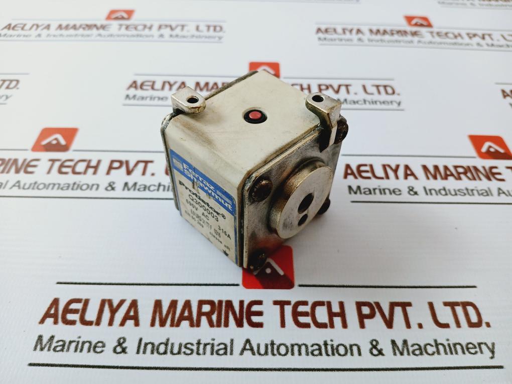 Ferraz Shawmut Q300003 Square Body Fuse Protistor 690v - Image 3