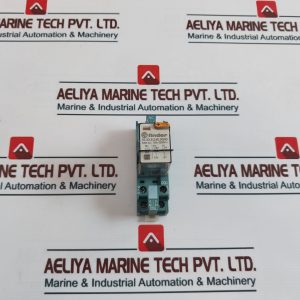 Finder 55.32.8.240.0040 Relay With Socket 240v