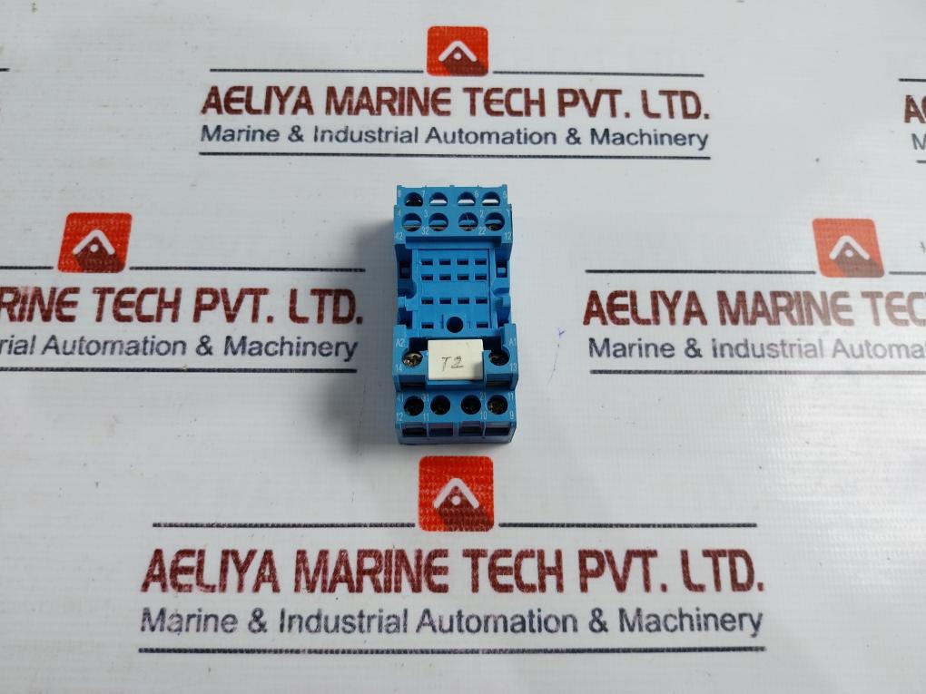 Finder 94.44.1 Socket For Relay 300v