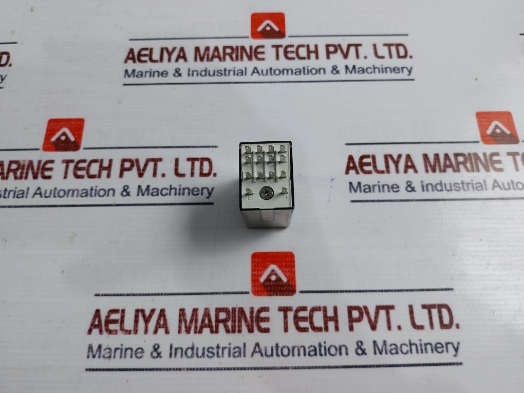 Finder Rina 55.34.8.230.0040 Relay 250v - Image 4