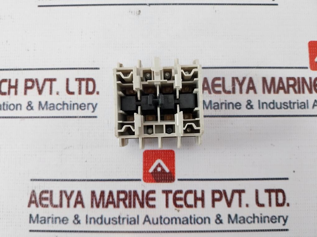 Fuji Electric Sz-a40 Auxiliary Contact Block - Image 4