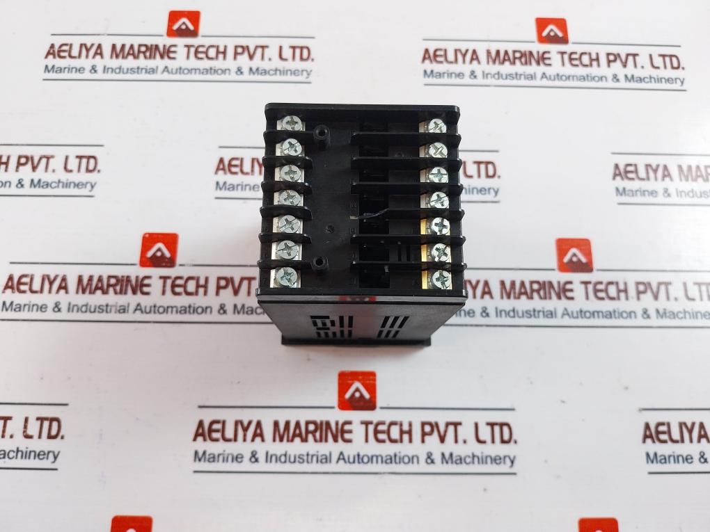 Hanyoung Nux Kx7n-cena Temperature Controller 240v - Image 4