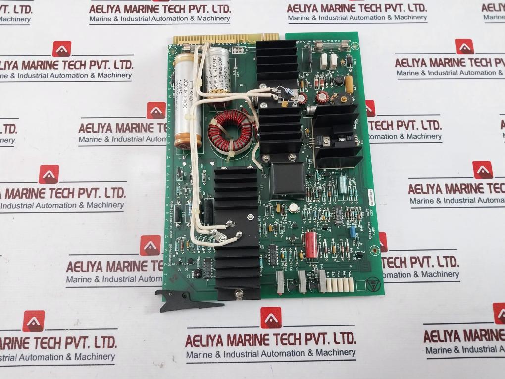 Honeywell 30731808-003 Regulator Board - Image 3