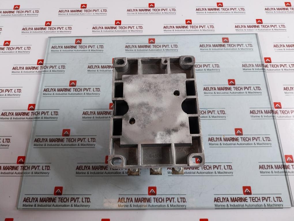 Hyundai Hmc210w22 Magnetic Contactor 1500v - Image 4