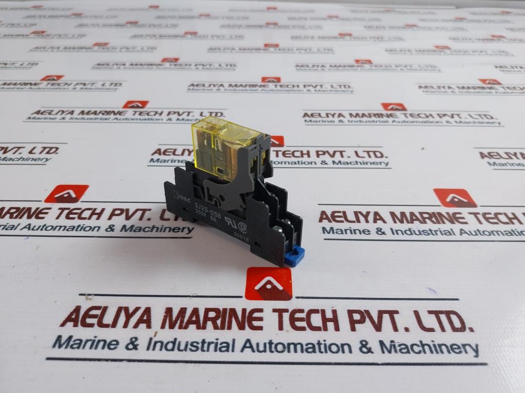 Idec Rj2s-cl-d24 Relay 250v - Image 3