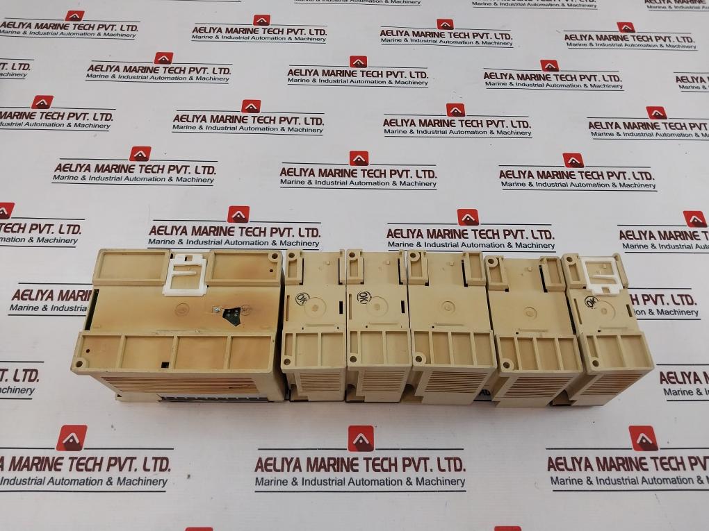 Mitsubishi Electric Fx2n-16mr-es/ul Programmable Controller 240v - Image 4