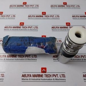 Oceaneering 100865 Directional Valve Rev Ab