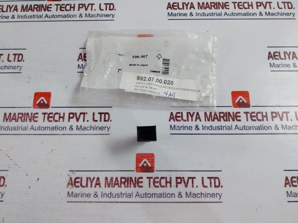 Omron A3cj-7021 Illuminated Push Button Switch Latching Panel Mount