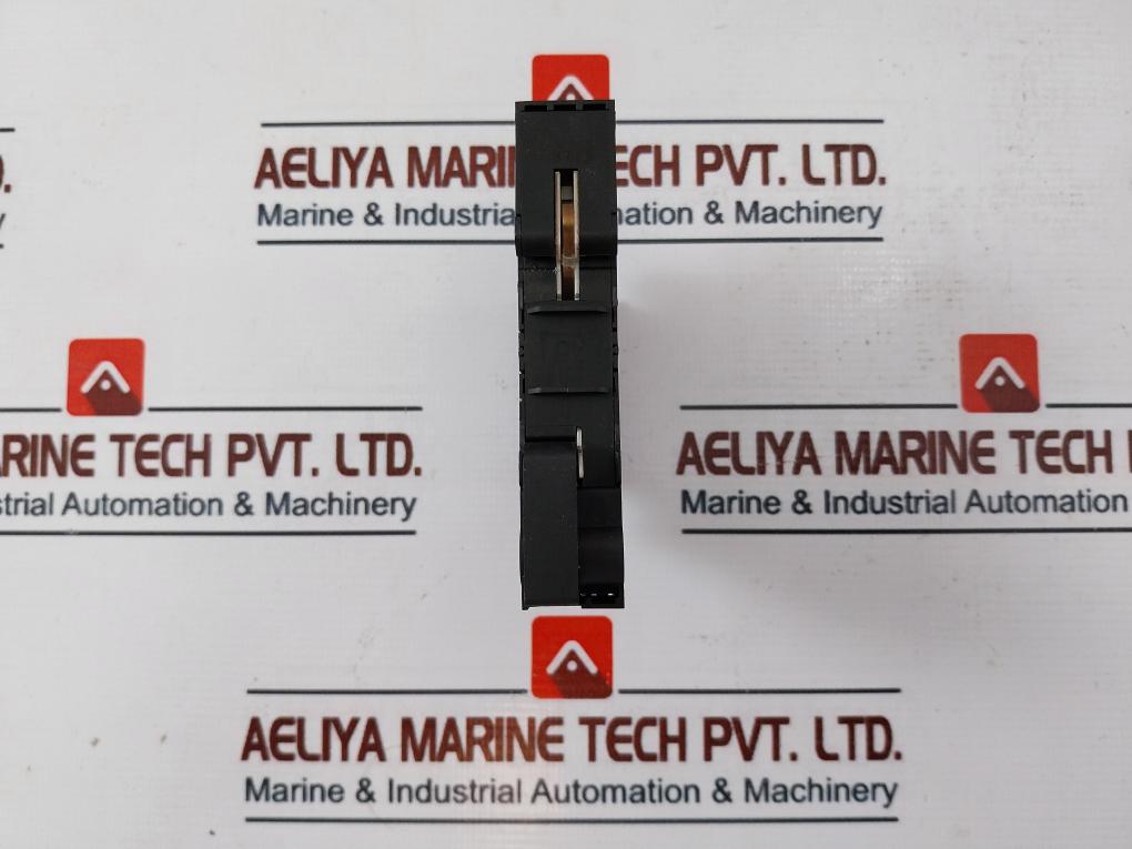 Phoenix Contact Pt 2-pe/s Plugtrab Protection Plug 150 V - Image 4