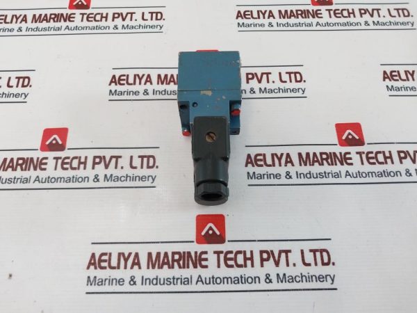 Rexroth Mecman 3722250220 Pneumatic Directional Valve