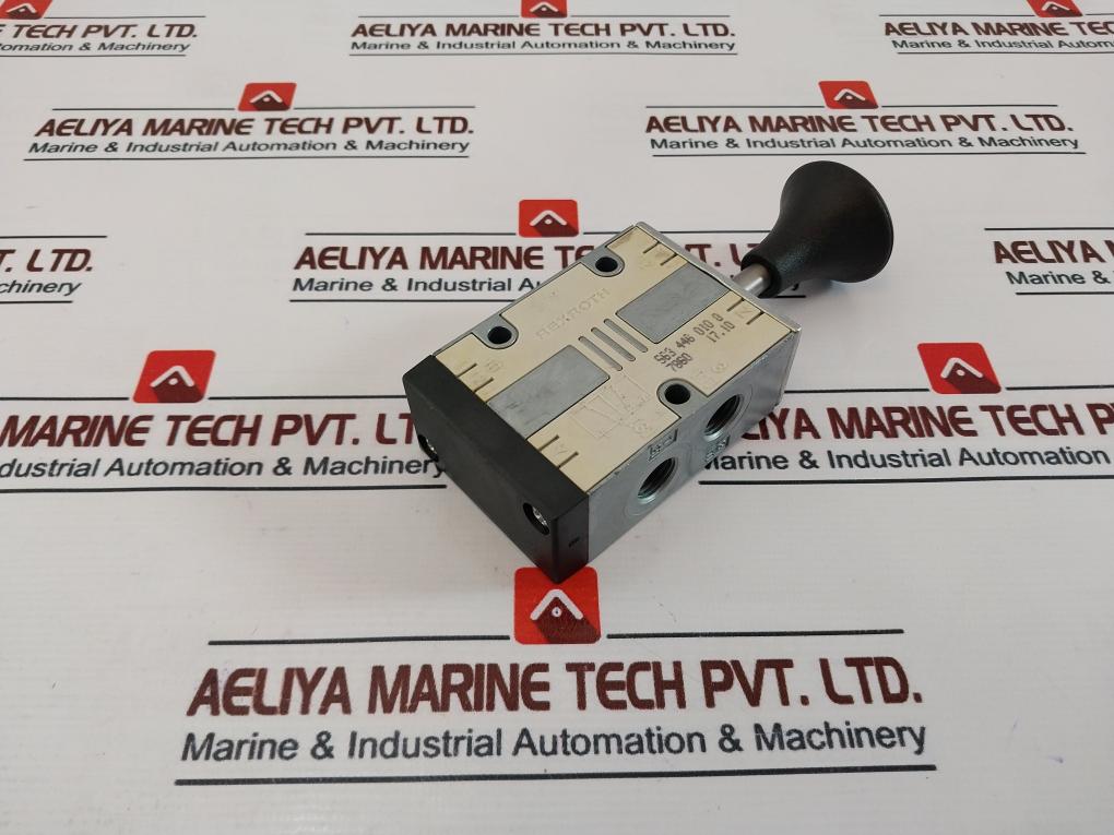 Rexroth S63 446 010 0 Directional Control Valve - Image 3