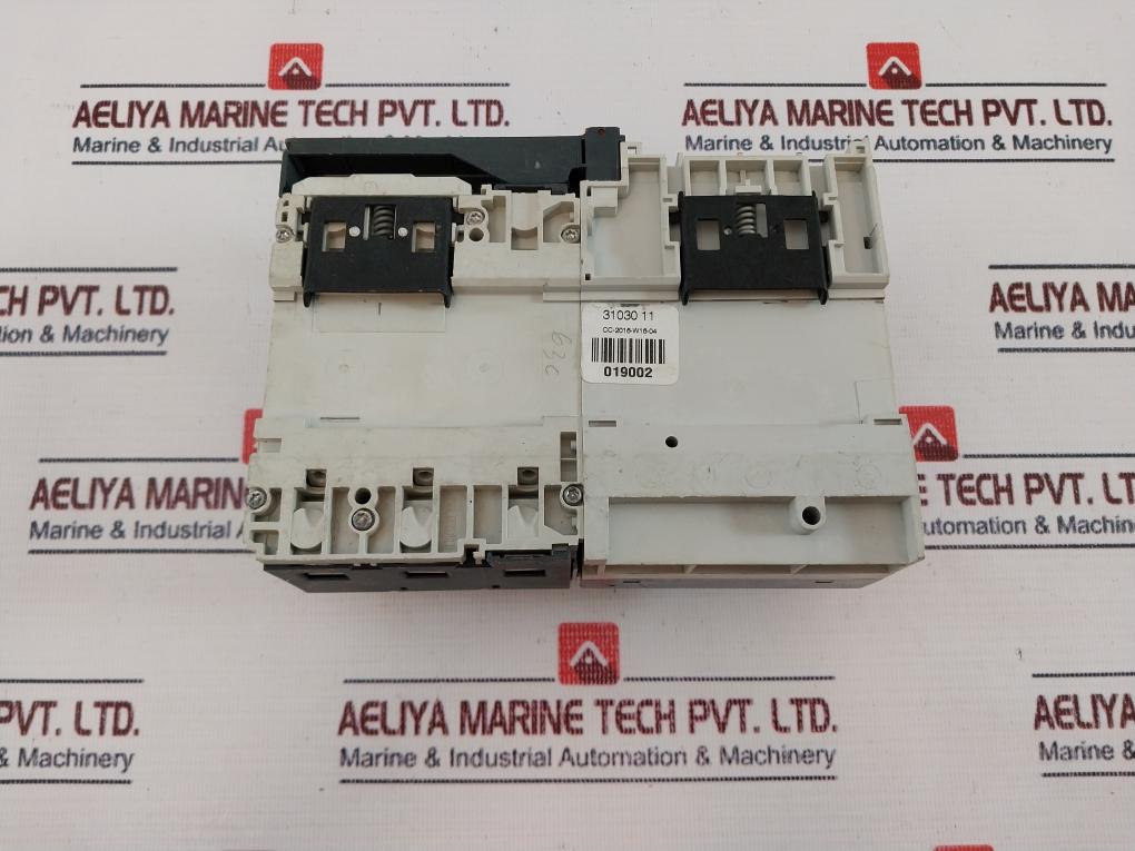 Schneider Electric Ng125n Circuit Breaker 415v - Image 4