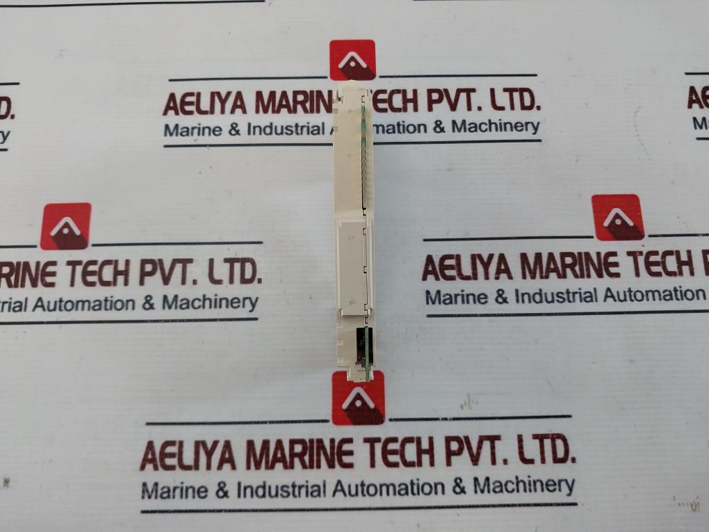 Schneider Electric Tm5sdi12d Digital Input Module 24vdc - Image 4