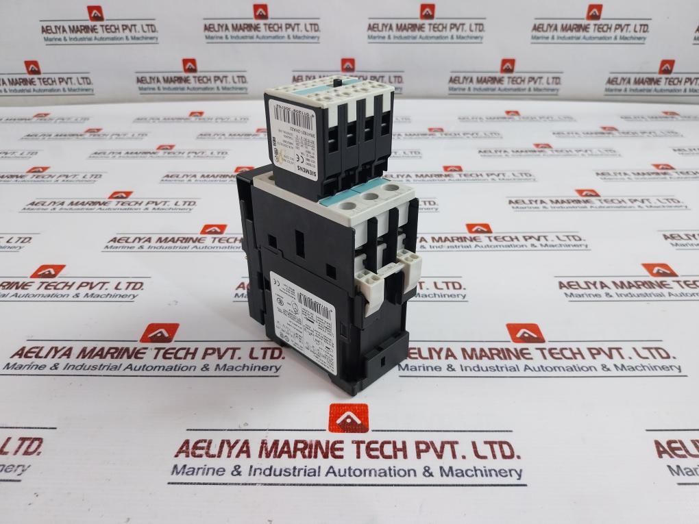 Siemens 3rt1026-3b..0 Contactor With Aux Switching Block - Image 3