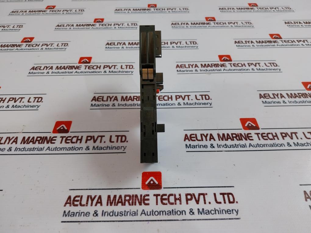 Siemens 6es7 131-4bf00-0aa0 Digital Input Module 24v - Image 4