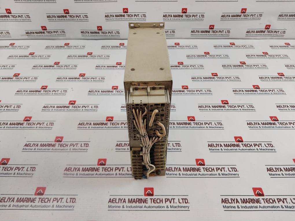 Siemens 7sj5005-4aa00/dd Overcurrent And Distance Relay 250v - Image 4