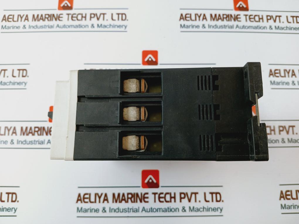 Siemens Sirius 3rv1331-4dc10 Circuit Breaker 60hz - Image 4