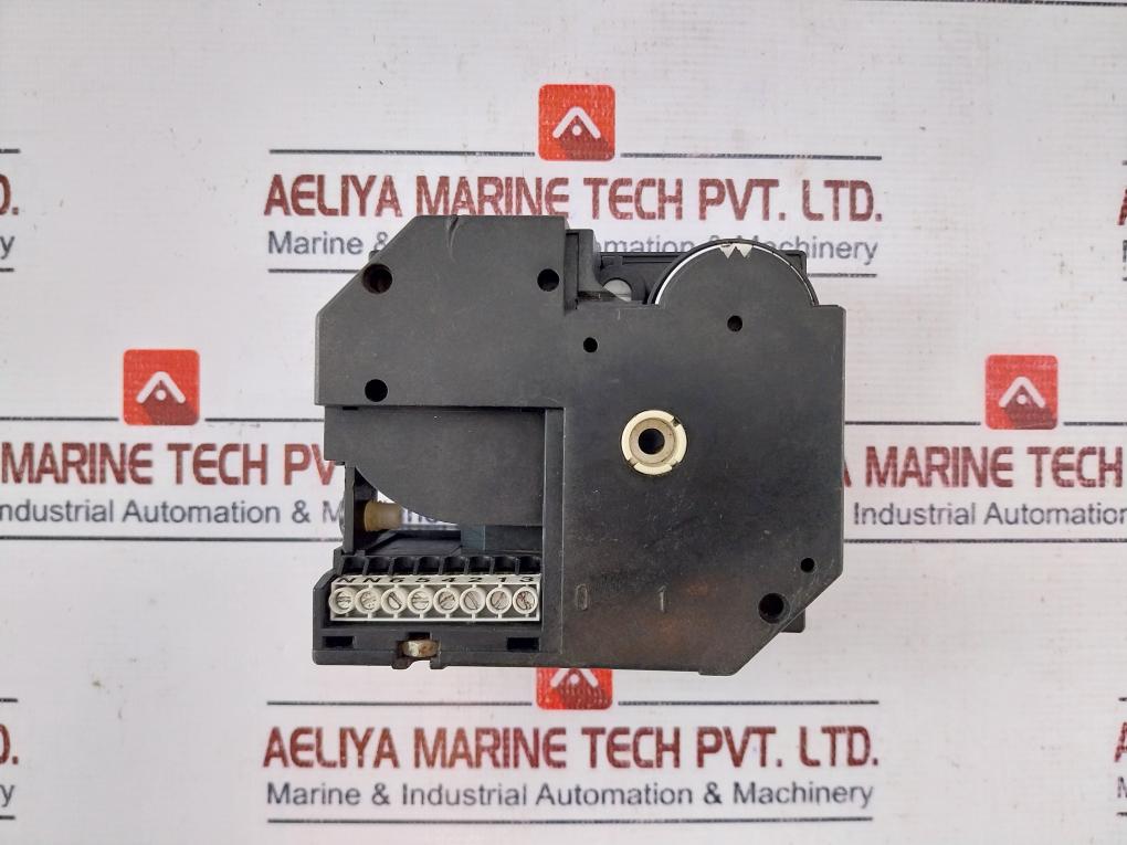 Siemens Sqn90.240b2793 Damper Actuator For Servo Motor 250v - Image 4