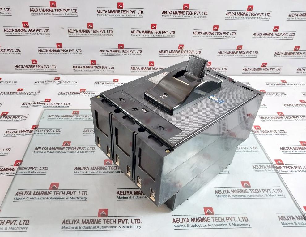 Terasaki Electric Tl-400 Circuit Breaker 250v - Image 3