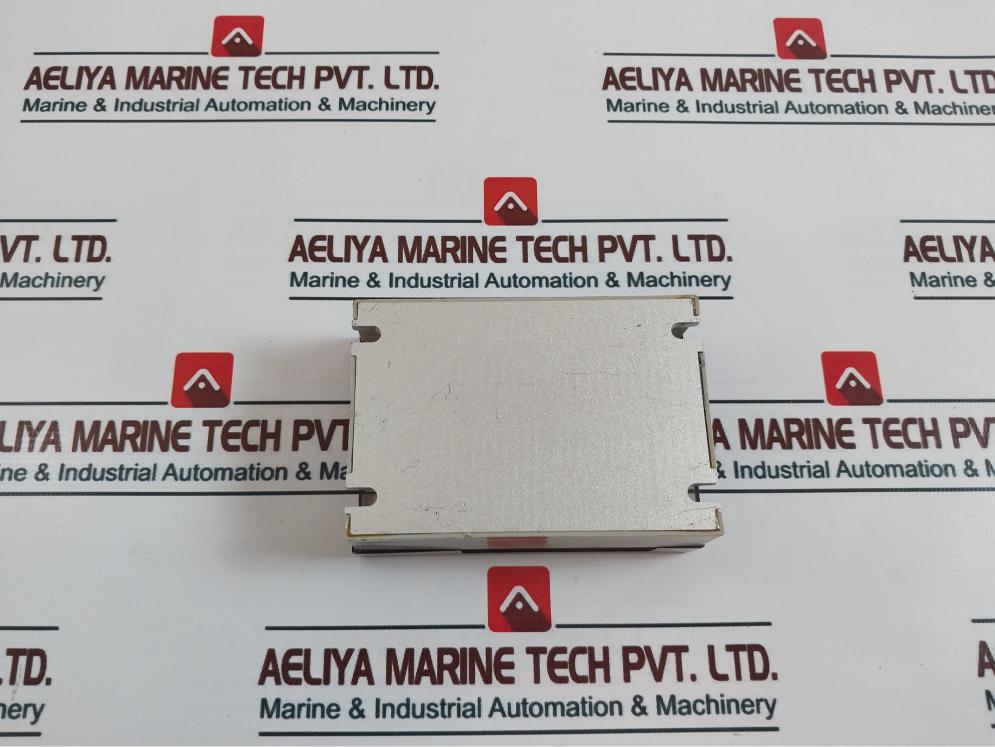 The Gtj33-10a Phase Solid State Relay 380 V - Image 4