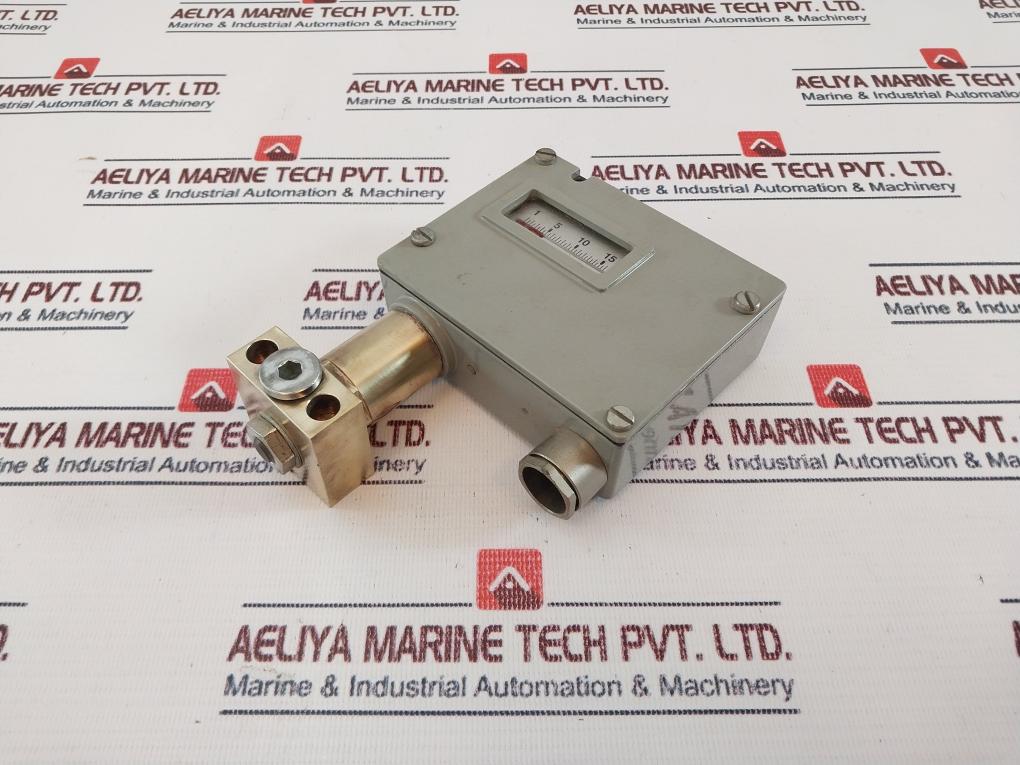 Trafag 900.2379 Pressure Switch 250v - Image 3