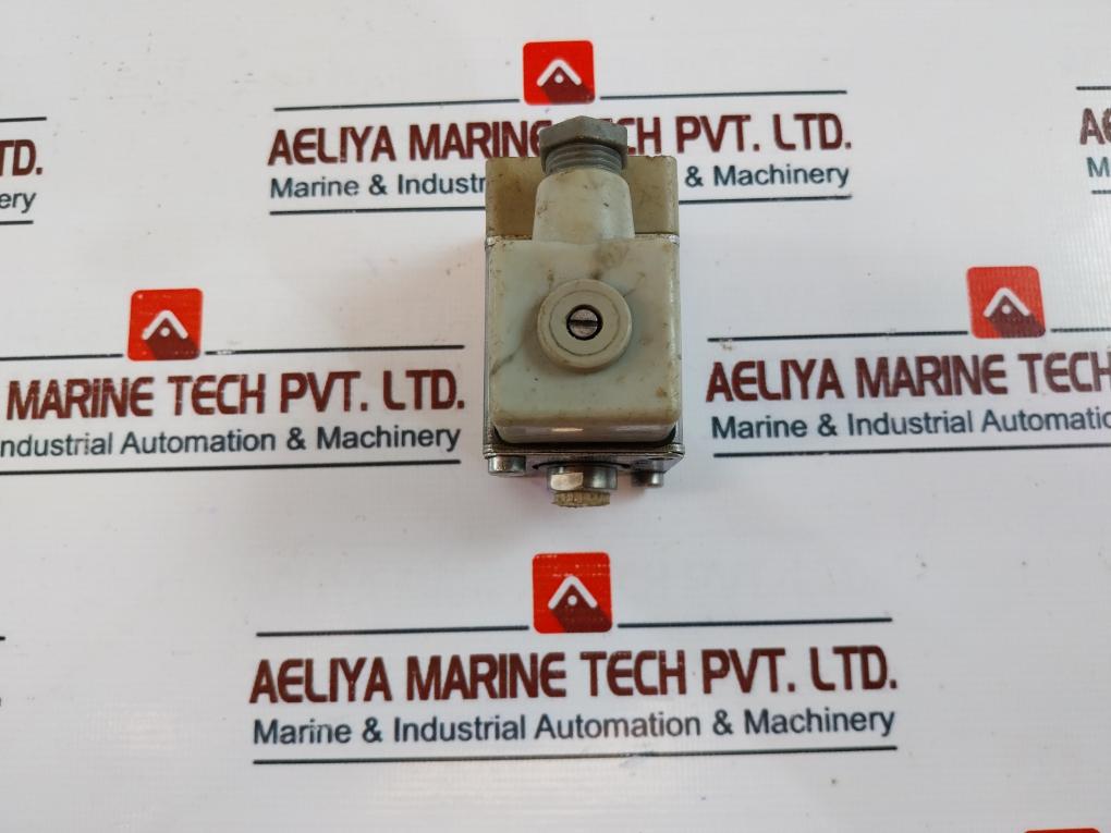 Veb Elektro-bauelemente Tgl 20710 Directional Control Valve 220v