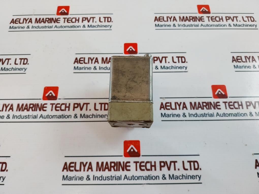 Veb Elektro-bauelemente Tgl 20710 Directional Control Valve 220v - Image 4