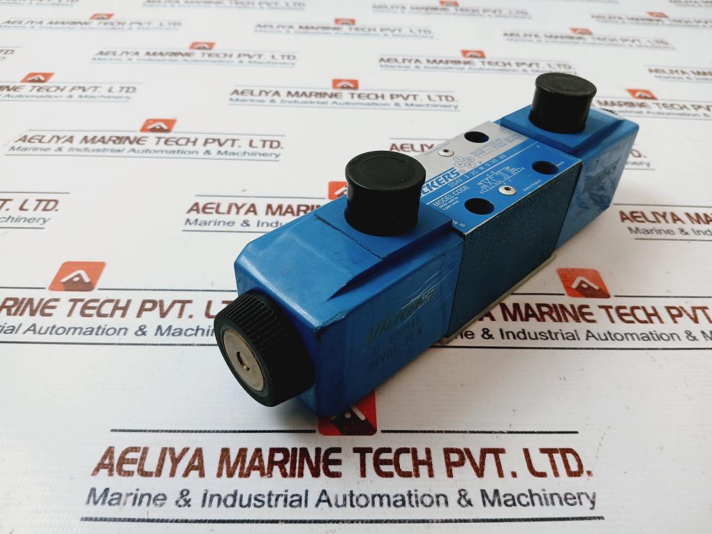 Vickers Dg4v 3 2c M U H7 60 Directional Control Valve 24v - Image 3
