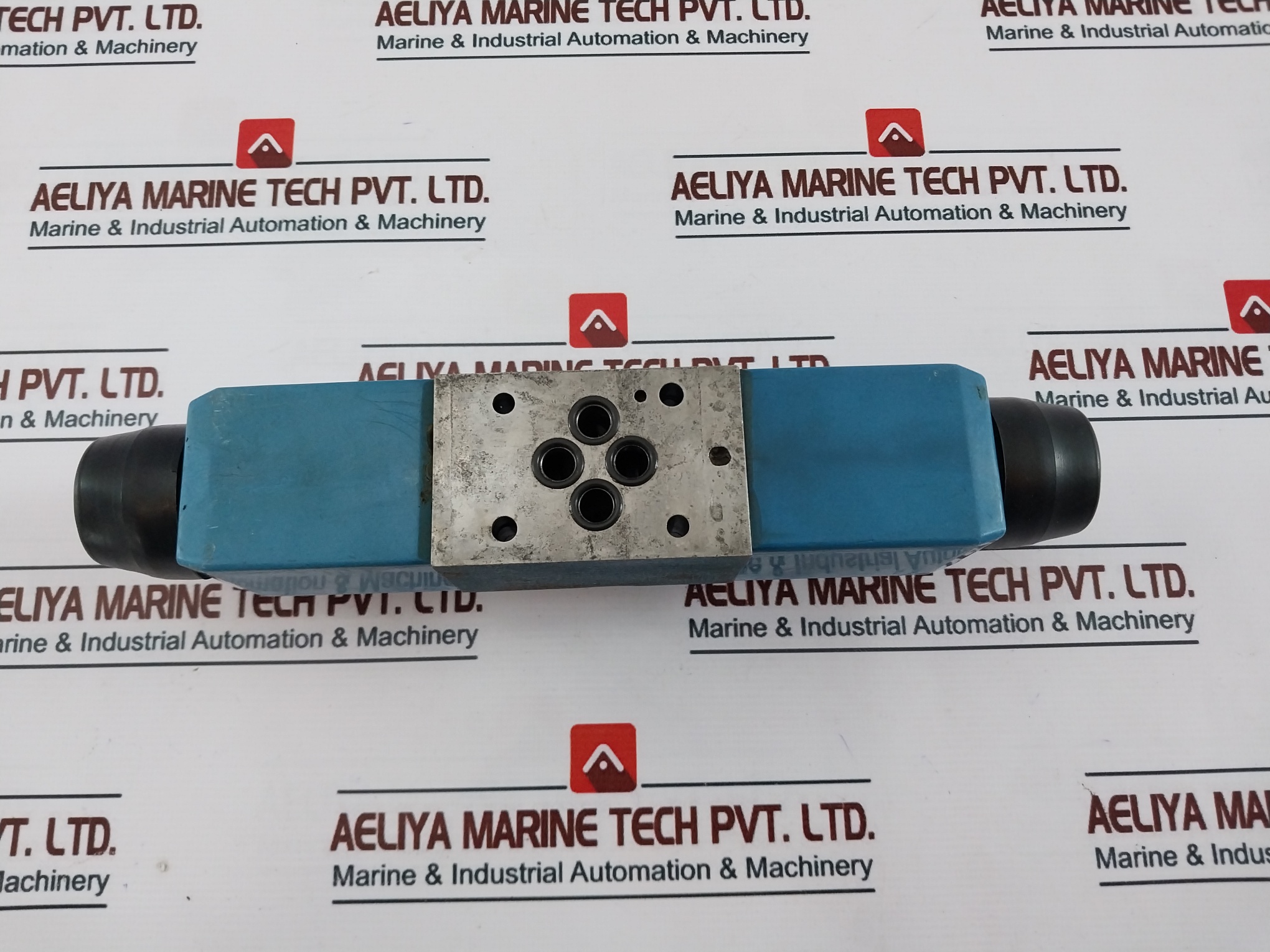 Vickers Dg4v-3-2n Directional Control Valve 24v - Image 4