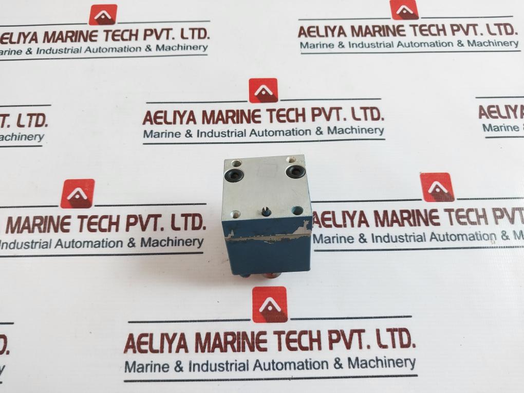 Wabco 3341130000 Throttle Check Valve - Image 4