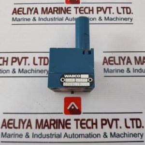 Wabco 3526019000 Pneumatic Valve