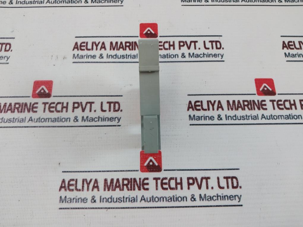 Wago 788-102 Relay Socket 230v - Image 4