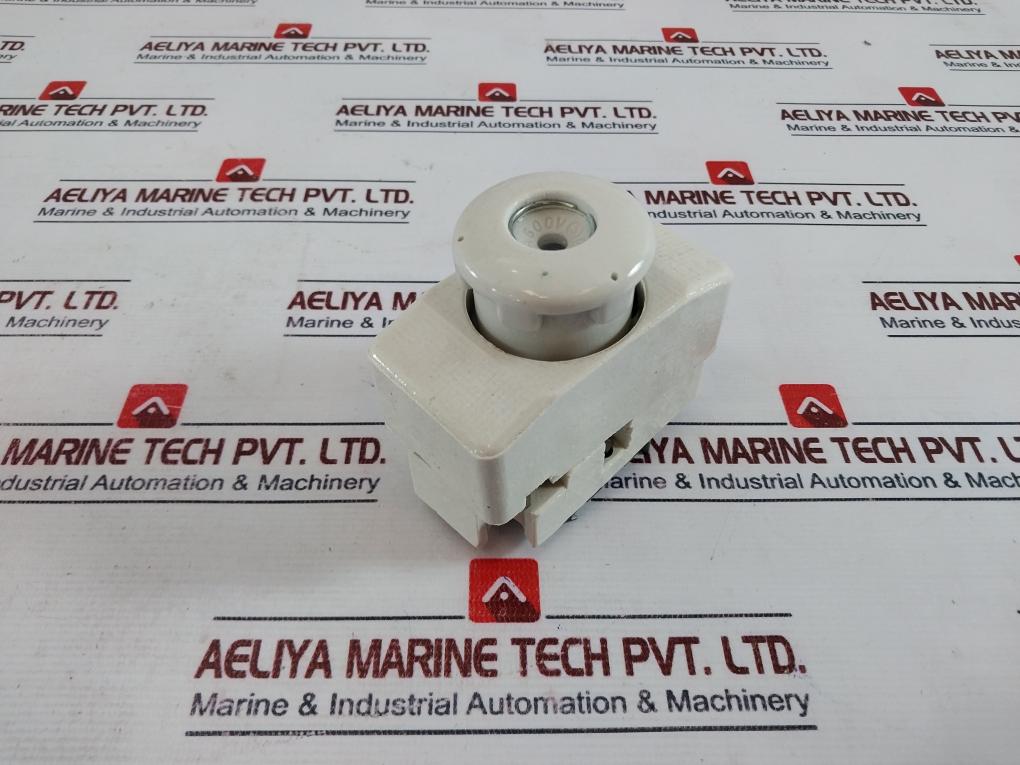 63A 500V Fuse Base - Image 3