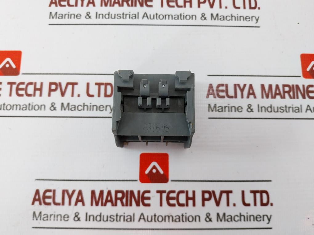 Abb Ua63-30-00Ra Contactor Auxiliary Contact Block - Image 4