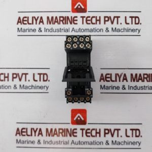 Carlo Gavazzi Es 15/4n Relay 300v