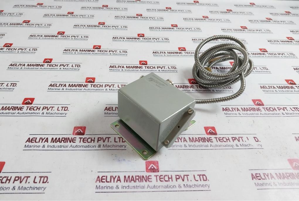 Danfoss Kps 77 Thermostat 480v - Image 3