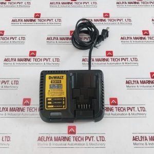 Dewalt Dcb115 Li-ion Fast Charger 120v