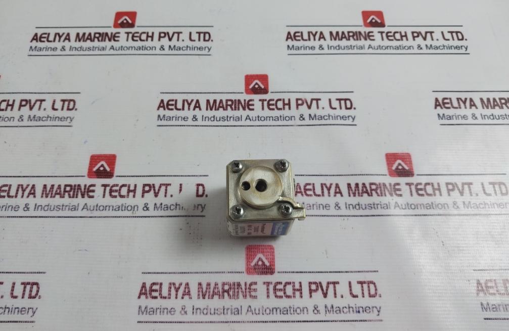 Ferraz Shawmut T300052 Protistor 690v - Image 4