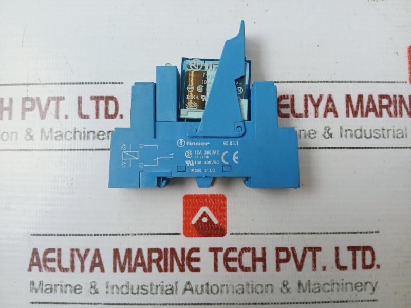 Finder Rina 40.31 Relay Socket Assembly 300v