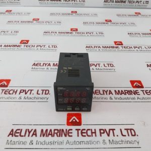 Fuji Electric Pxw4Tay1-1V000-a Temperature Controller 240V