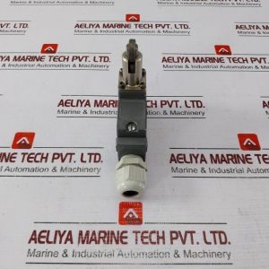 Honeywell Bze7-2rqn8-c Limit Switch Ip65