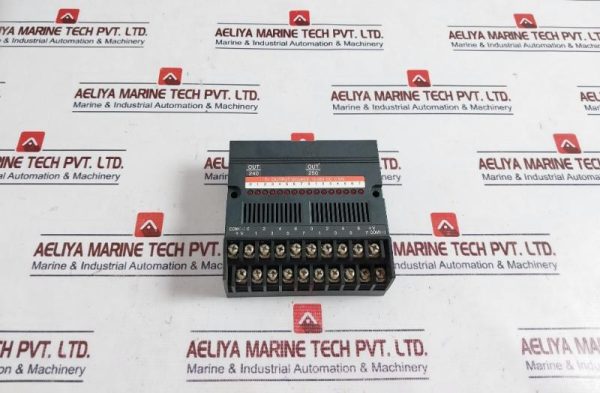 Idec Pfj-t162Cu Source Output Module 28V