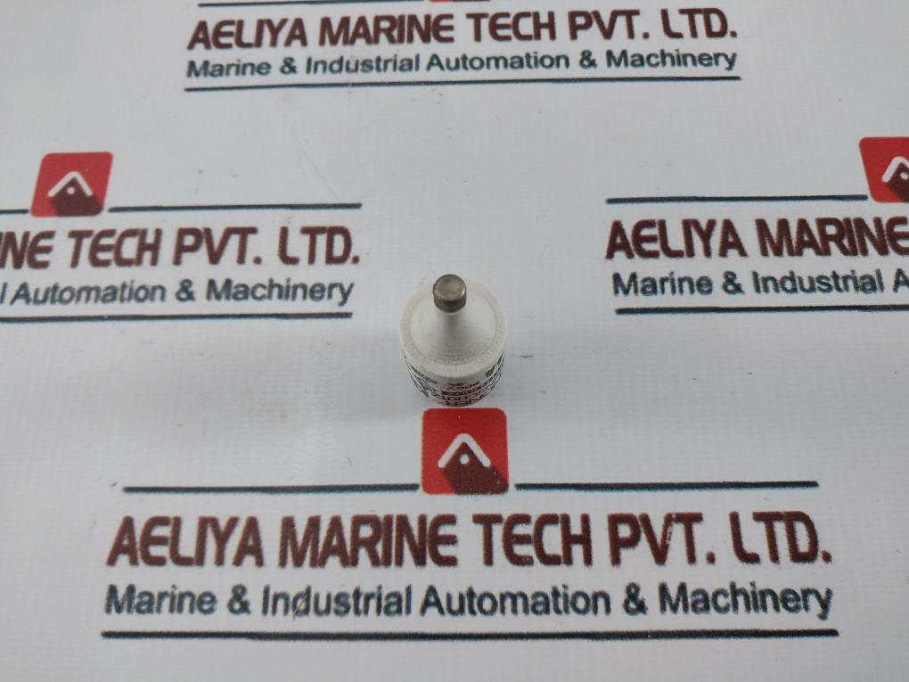 Lindner 4A 500V Bottle Fuse - Image 4