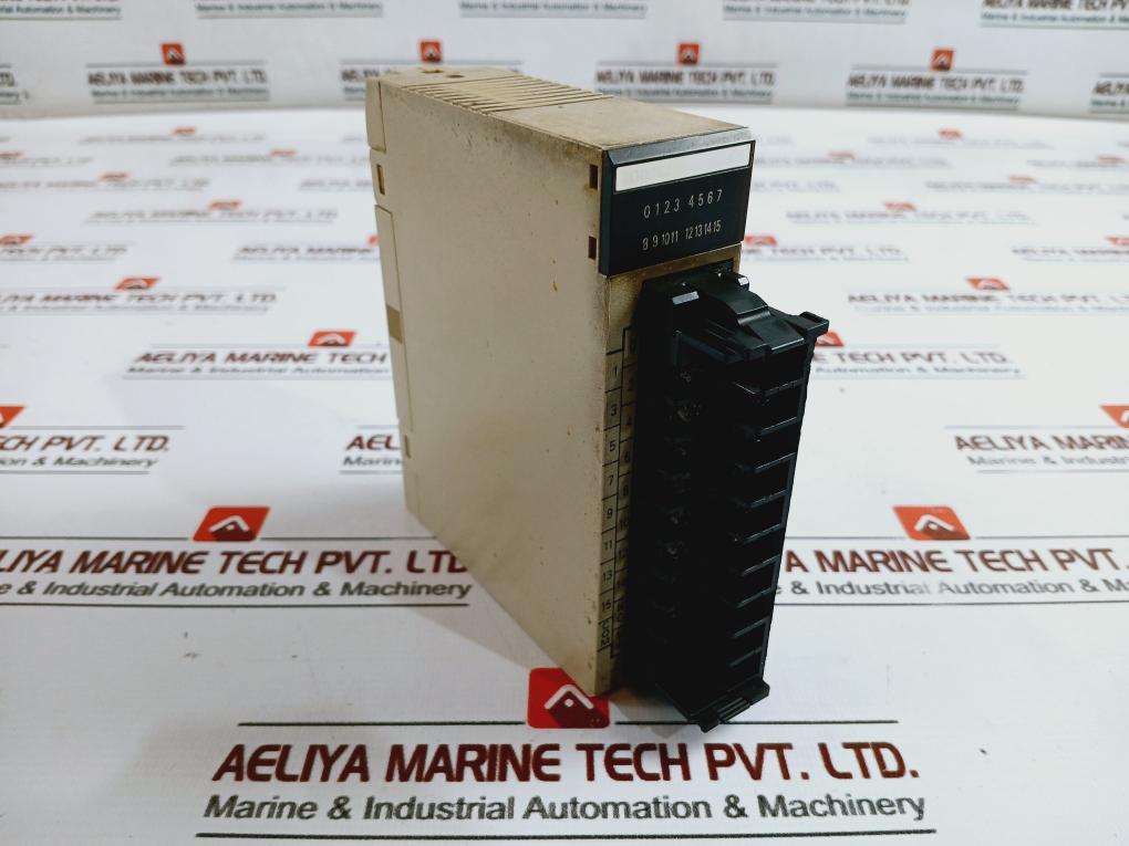 Omron C200h-od212 Output Unit - Image 3