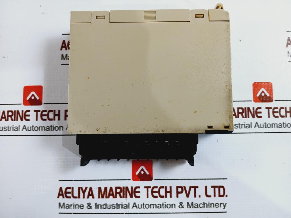 Omron C200h-od212 Output Unit - Image 4