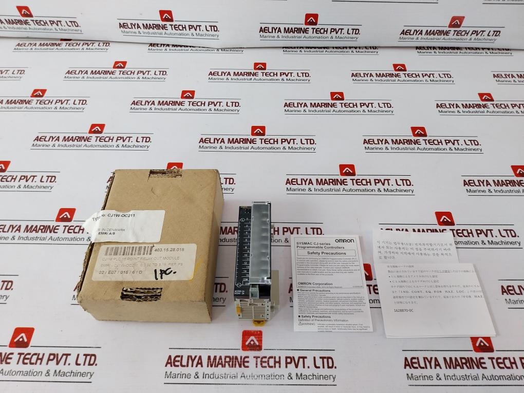 Omron Cj1W-oc211 Programmable Controller 250V