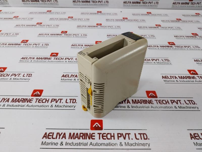 Omron Cqm1-od213 Output Unit 24v - Image 3