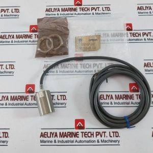 Omron E2E-x10F1 Proximity Sensor