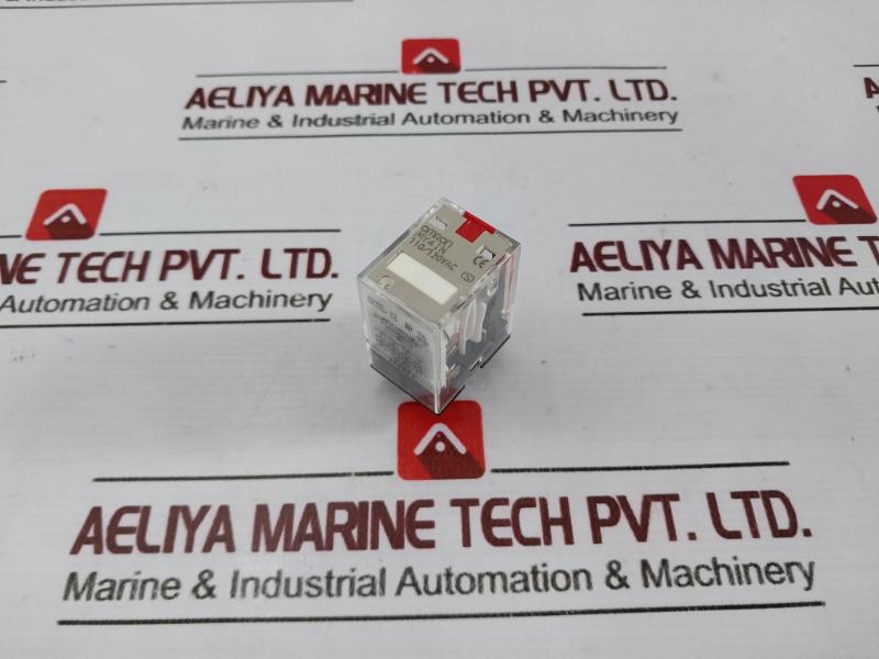 Omron My4In Power Relay 250V - Image 3