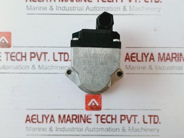 Rexroth Bosch 1837001300 Inductive With Cable Socket 250v